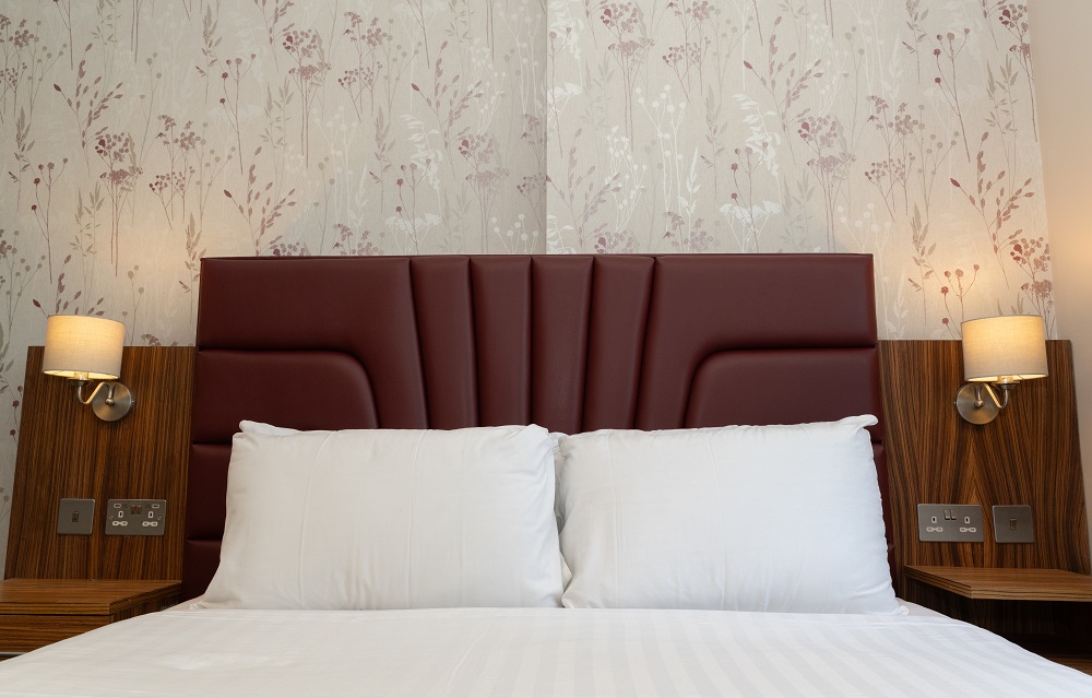 Heathrow Slough Hotel & Suites - Avida Studios-22