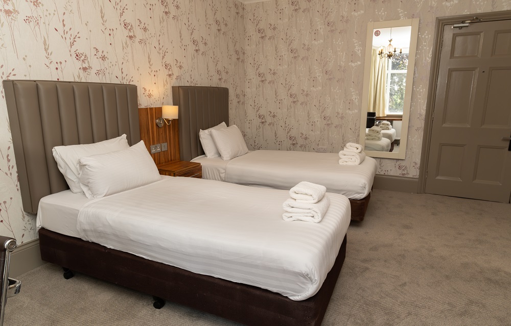Heathrow Slough Hotel & Suites - Avida Studios-24 (2)